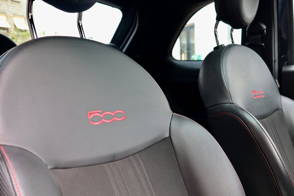 Fiat 500 1.0 Hybrid Sport, foto 25