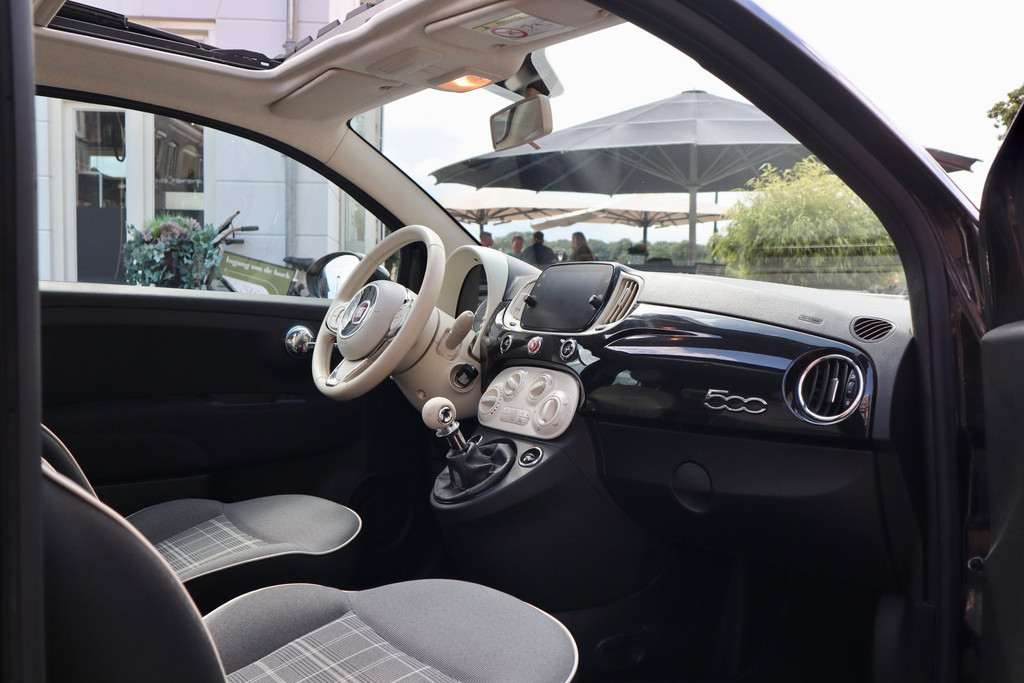 Fiat 500 1.2 Lounge uit 2017 bij Bella Motori in Nieuwleusen