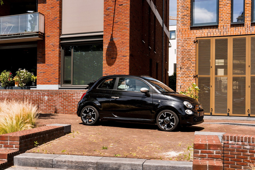 Fiat 500C 0.9 TwinAir Rockstar, foto 4
