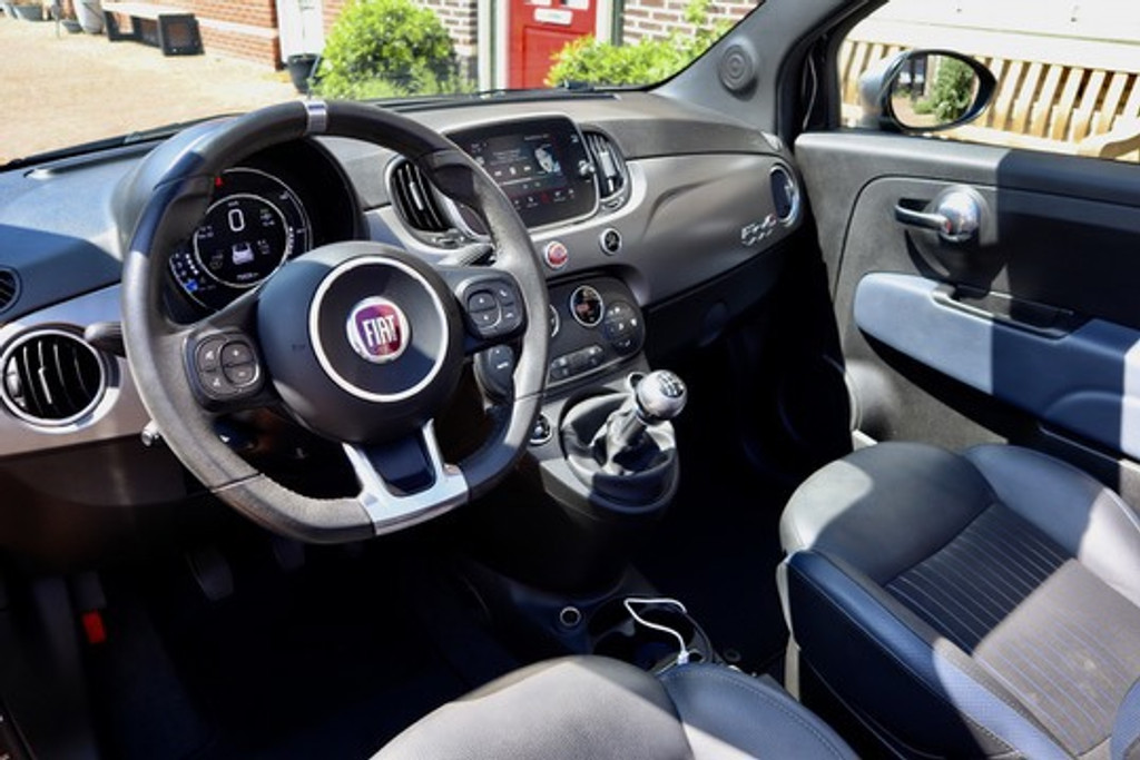 Fiat 500C 0.9 TwinAir Rockstar, foto 6