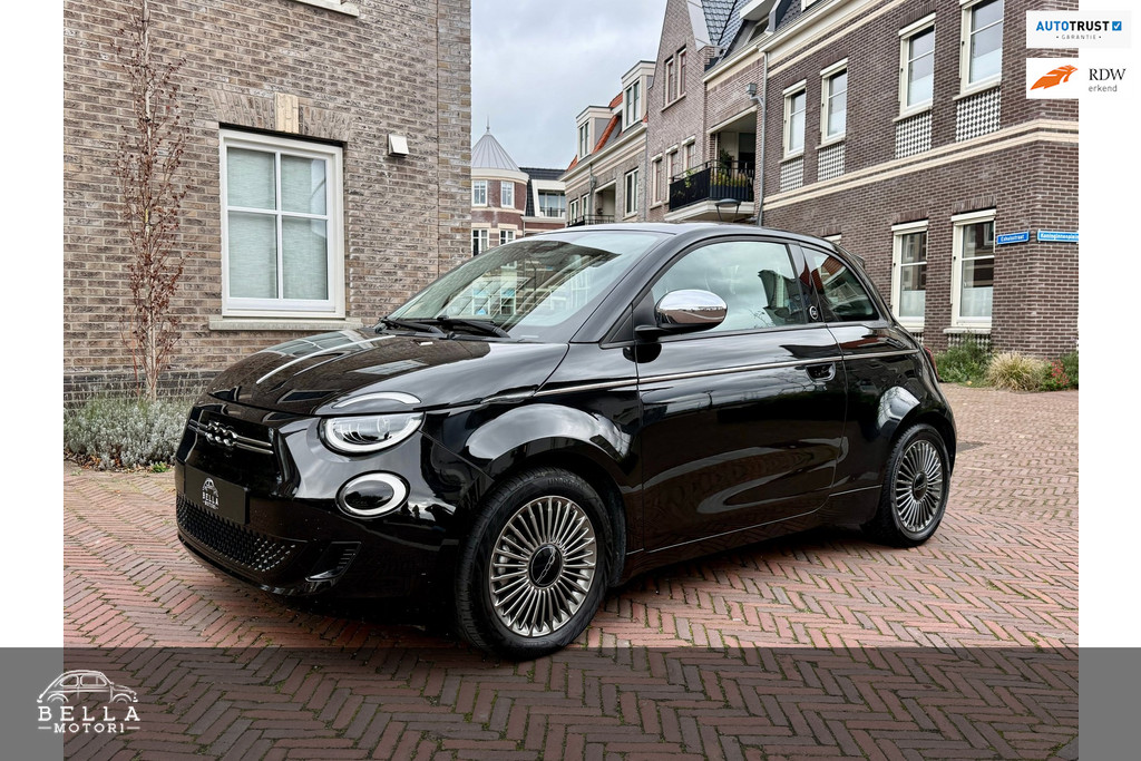Fiat 500e France Edition 42 kWh uit 2020 bij Bella Motori in Nieuwleusen