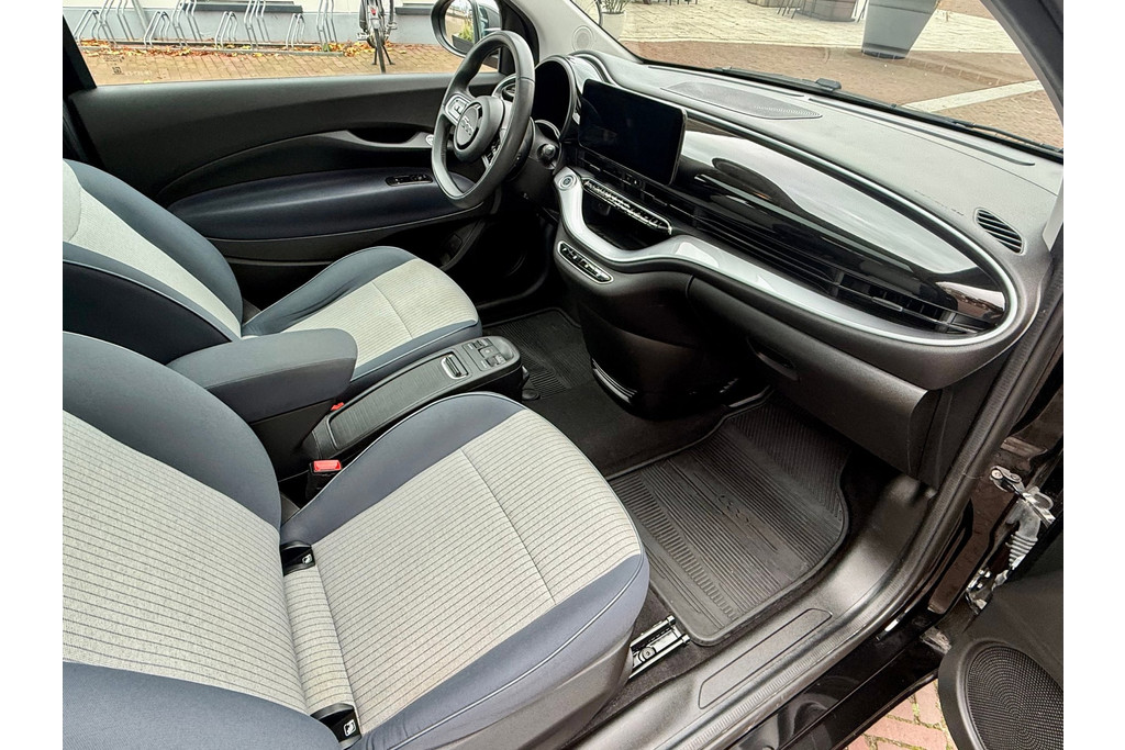 Fiat 500e France Edition 42 kWh, foto 22
