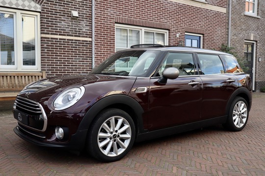 Mini Clubman 1.5 Cooper uit 2016, verkocht door Bella Motori