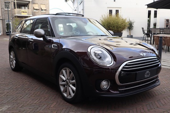 Mini Clubman 1.5 Cooper uit 2016, verkocht door Bella Motori
