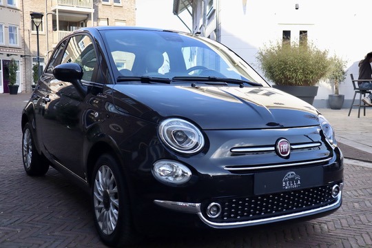 Fiat 500 1.0 Hybrid DolceVita uit 2022, verkocht door Bella Motori